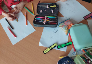 Twórcze prace projektowe uczniów świetlicy.