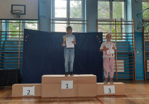 Zwycięzcy wśród uczniów klasy 2a.