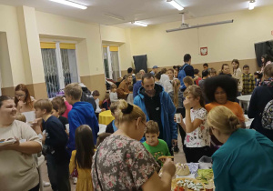 Poczęstunek w wykonaniu Rodziców uczniów.
