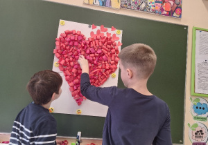 Klasowe obchody walentynkowe/Dzień Przyjaźni_klasa 2a.