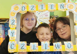 Obchody Dnia Życzliwości i Pozdrowień_klasa 3b.