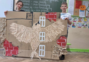 "Nasza Łódź"_efekt finalny muralu w wykonaniu uczniów klasy 3a i p. Agnieszki Tarajkowskiej.