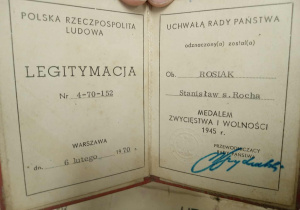 Jedna z historycznych pamiątek rodzinnych ucznia klasy 4a.