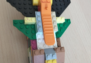 Konstrukcje LEGO, czyli kreatywność świetliczaków w roli głównej.