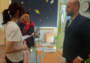 Wyniki konkursu "Ekonomia a społeczeństwo"_Oliwia Sacińska II miejsce.