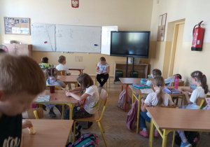 Ogólnopolski Dzień Głośnego Czytania w świetlicy szkolnej.
