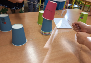 Uważność w formacie 3D, czyli klasa 2a i lekcja koncentracji.