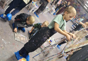 Niezwykła lekcja arteterapii! Klasa 2a w Studio Pana Kleksa.