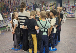 Niezwykła lekcja arteterapii! Klasa 2a w Studio Pana Kleksa.