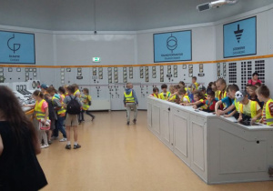 Klasy IIB i IIC odwiedzają Planetarium