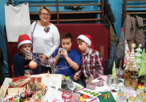 Kiermasz bożonarodzeniowy