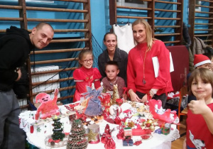 Kiermasz bożonarodzeniowy