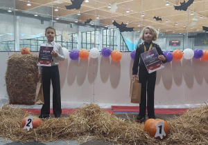 Prezentacja uczestników zawodów Halloween CUP
