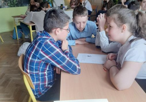 Uczniowie klasy 6b naszej szkoły_uczestnicy łódzkiego finału Turnieju Zawodoznawczego.