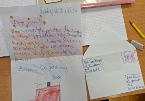 Dzieci listy piszą_klasa 2a.