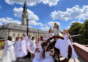 Pielgrzymka dzieci komunijnych na Jasną Górę.