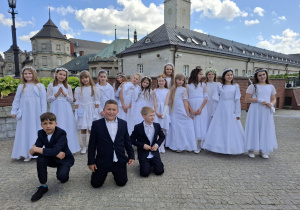 Pielgrzymka dzieci komunijnych na Jasną Górę.