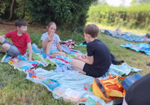 Piknik na łonie natury w klasach: 2a, 2b i 3b.