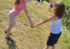 Piknik na łonie natury w klasach: 2a, 2b i 3b.