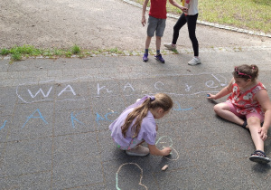 Piknik na łonie natury w klasach: 2a, 2b i 3b.