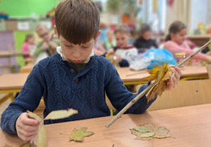 "Patyki poszukuję - wyobraźnię buduję"_projektowo w klasie 3a.