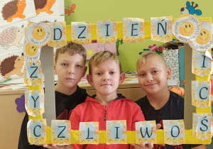 Obchody Dnia Życzliwości i Pozdrowień_klasa 3b.