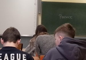 Słonie na Balkonie_warsztaty nt. przemocy_klasa 8a.