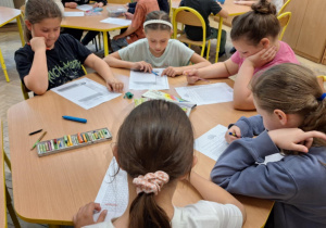 Festyn Zdrowia w świetlicy szkolnej_tematyka zdrowia w grach i zabawach.