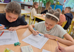 Festyn Zdrowia w świetlicy szkolnej_tematyka zdrowia w grach i zabawach.