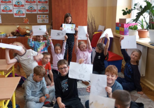 Świetlicowe obchody Światowego Dnia Zwierząt_praca świetliczaków.