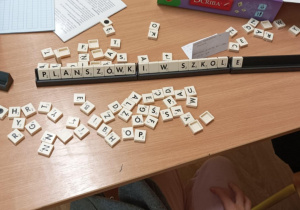 Dzień Gier Planszowych w świetlicy szkolnej_jedna z gier planszowych.