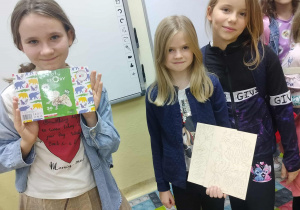 Klasowe obchody Dnia Dziewczyny_klasa 3a.