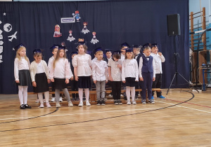 Uroczyste ślubowanie uczniów klas pierwszych_klasa 1b.