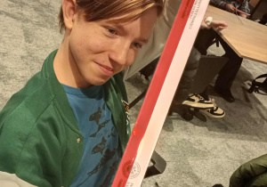 Uczniowie klas: 7a i 8b podczas zajęć edukacyjnych w Instytucie Pamięci Narodowej .