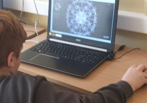 Europejski Tydzień Kodowania CodeWeek_przykładowa gra związana z kodowaniem.