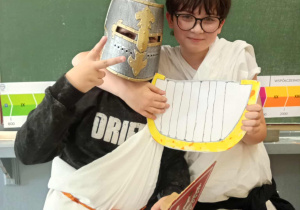 Gala Bogów na lekcji historii w klasie 5b.