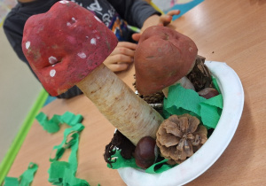 Kreatywna jesień, czyli grzybobranie w klasie 1a_efekt finalny twórczej pracy ucznia klasy 1a.