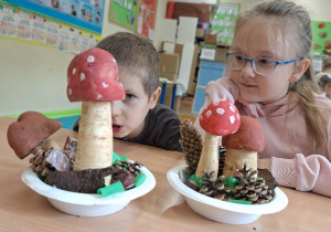 Kreatywna jesień, czyli grzybobranie w klasie 1a_efekt finalny twórczej pracy uczniów klasy 1a.