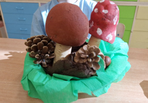 Kreatywna jesień, czyli grzybobranie w klasie 1a_efekt finalny twórczej pracy uczniów klasy 1a.