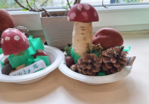 Kreatywna jesień, czyli grzybobranie w klasie 1a_efekt finalny twórczej pracy uczniów klasy 1a.