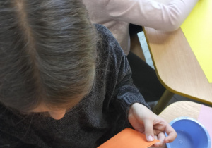 Papier jako twórcze ogniwo_plastycznie w świetlicy szkolnej.