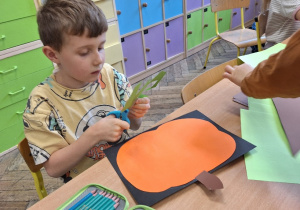 Dyniowy zawrót głowy_motorycznie w klasie 1a.