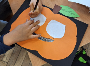 Dyniowy zawrót głowy_motorycznie w klasie 1a.