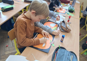 Dyniowy zawrót głowy_motorycznie w klasie 1a.