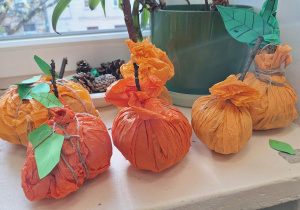 Dyniowy zawrót głowy_motorycznie w klasie 1a.