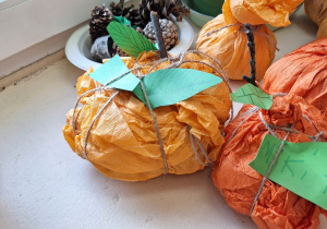 Dyniowy zawrót głowy_motorycznie w klasie 1a.