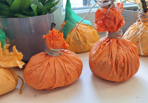 Dyniowy zawrót głowy_motorycznie w klasie 1a.