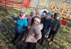 Lekcja przyrody w Sadach Klemensa_pamiątkowe zdjęcie.