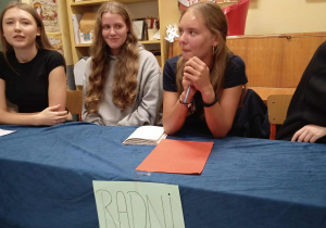 Klasa 8a i sesja gminy Ponurkowo_scenki.