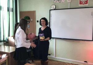 Dr Agata Wróbel-Kryńska_moment podziękowania za spotkanie.